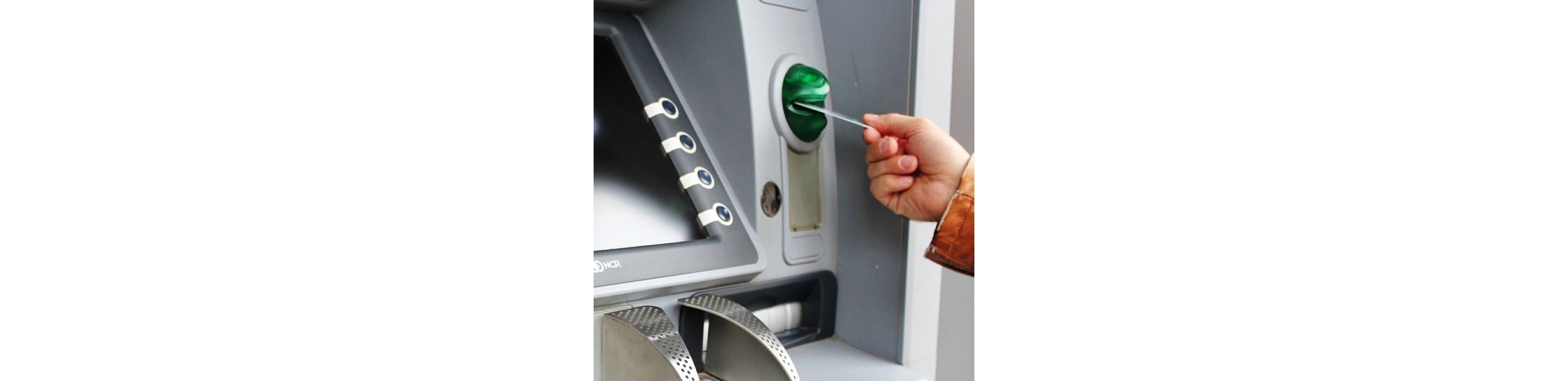 От Федеральной антимонопольной комиссии поступило предложение отменить комиссию при снятии денег во всех банкоматах